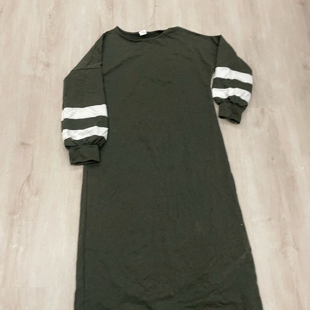 Green Long Sleeve Dress with White Stripes